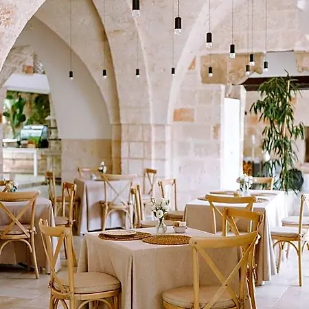 Masseria Torrepietra فندق