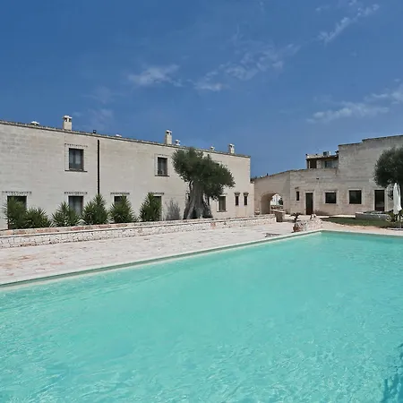 Masseria Torrepietra Otel 4*
